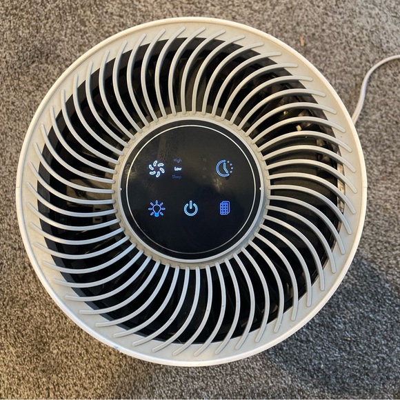 Bissell 2780A MyAir 100 sq/ft 3 Speeds 30-46 dBa Personal Air Purifier - Tested - Picture 2 of 8